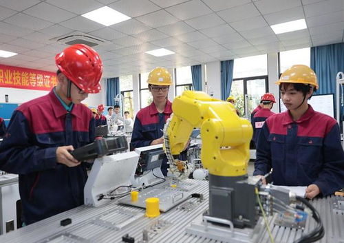 柳州一職校 工業機器人領域校企合作項目獲評2023年度機械行業職業教育優秀產科教融合成果